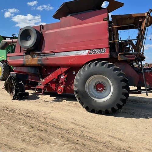 Used Case IH 2588 Combine parts.