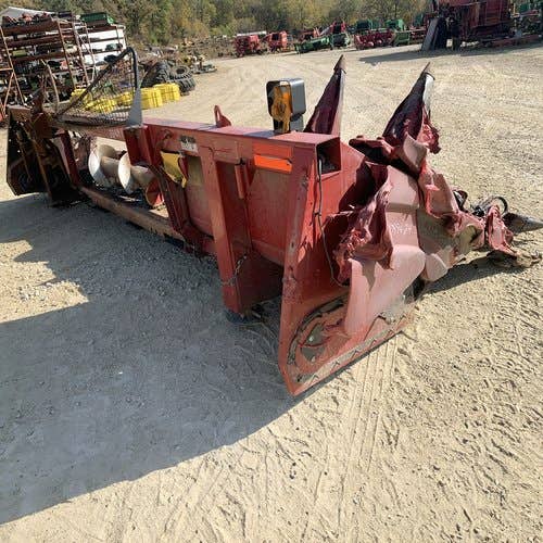 Used Case IH 4406 Header parts.