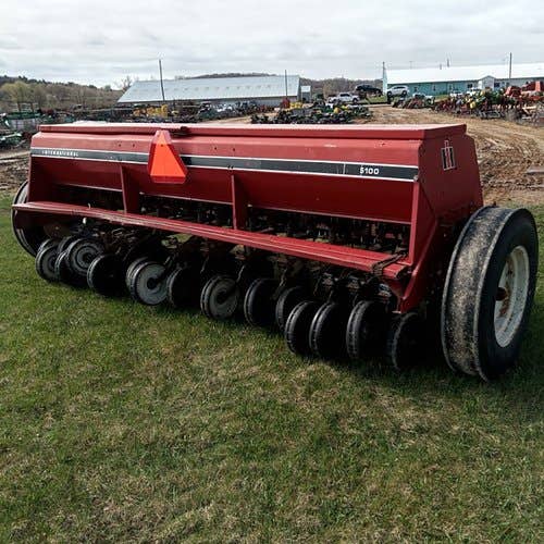 Used Case IH 5100 Drill parts.