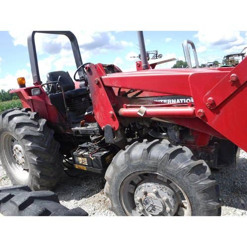 Used Case IH 5120 Tractor parts.