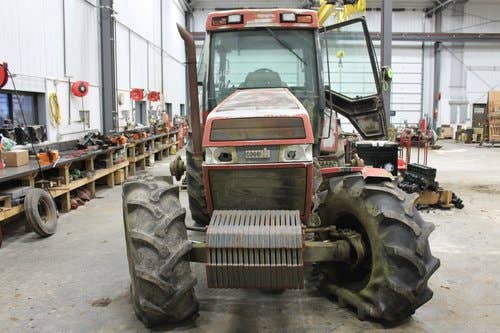 Used Case IH 7140 Tractor parts.