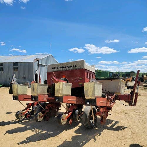 Used Case IH 800 Planter parts.