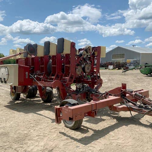 Used Case IH 900 Planter parts.