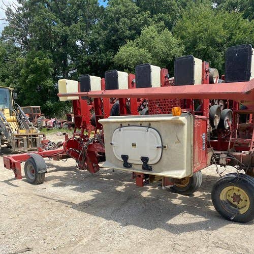 Used Case IH 900 Planter parts.