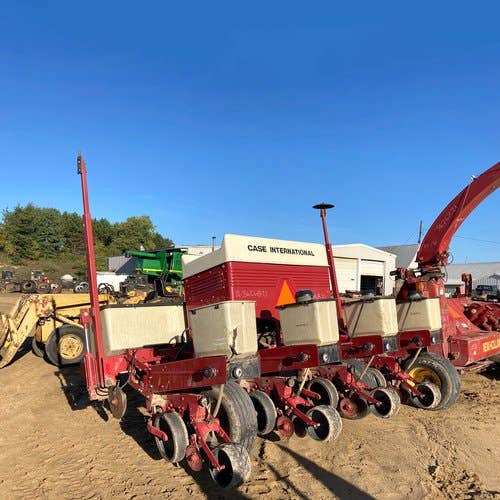 Used Case IH 900 Planter parts.