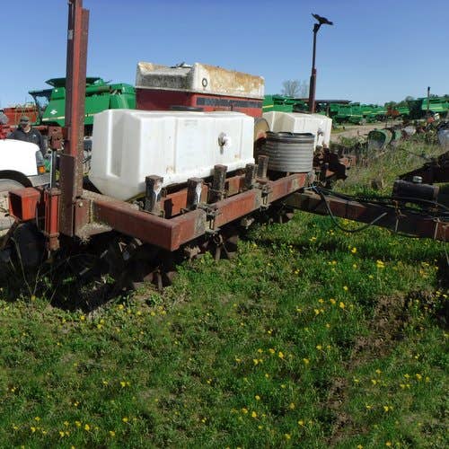 Used Case IH 900 Planter parts.