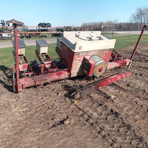 Used Case IH 900 Planter parts.