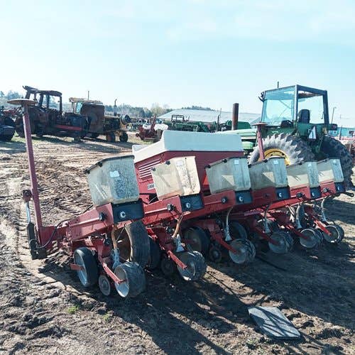 Used Case IH 900 Planter parts.