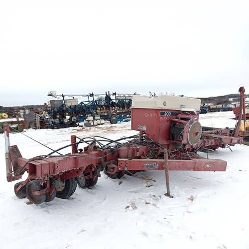 Used Case IH 900 Planter parts.