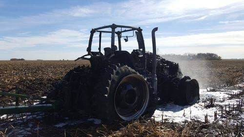 Used Case IH Magnum370 Tractor parts.