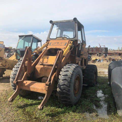 Used Case w18 Construction & Industrial parts.