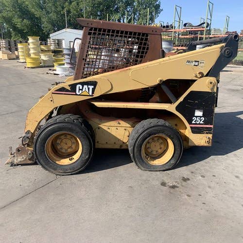 Used Caterpillar 252 Skid Steer Loader Parts Used Caterpillar 252 Skid Steer Loader Parts