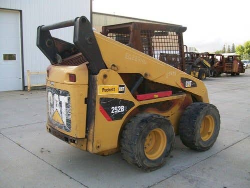 Used Caterpillar 252B2 Skid Steer Loader parts.