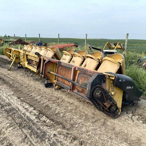 Used CLAAS 12-30 Header parts.