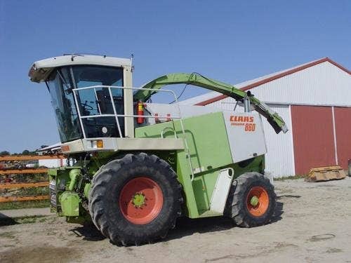 Used CLAAS 860 Harvester parts.