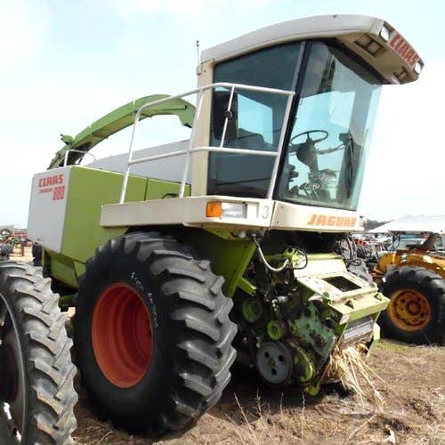 2000 Used CLAAS 880 Harvester parts.