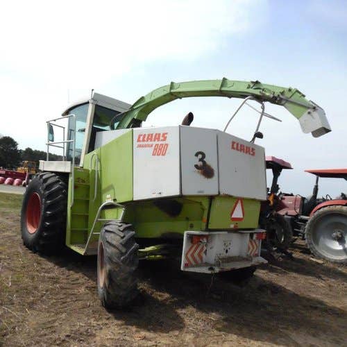2000 Used CLAAS 880 Harvester parts.