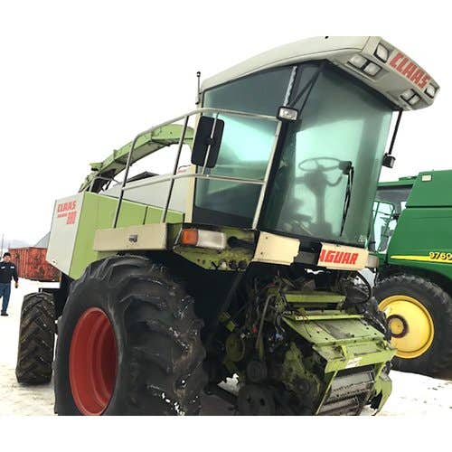 2000 Used CLAAS 880 Harvester parts.