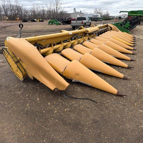 Used CLAAS C512 Header parts.