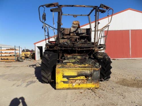 2009 Used CLAAS Jaguar930 Harvester parts.