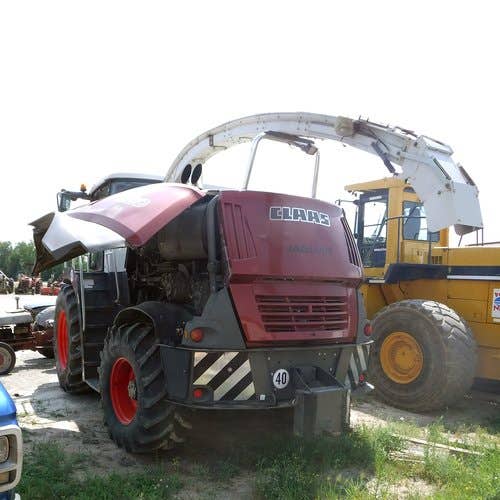 Used CLAAS Jaguar980 Harvester parts.