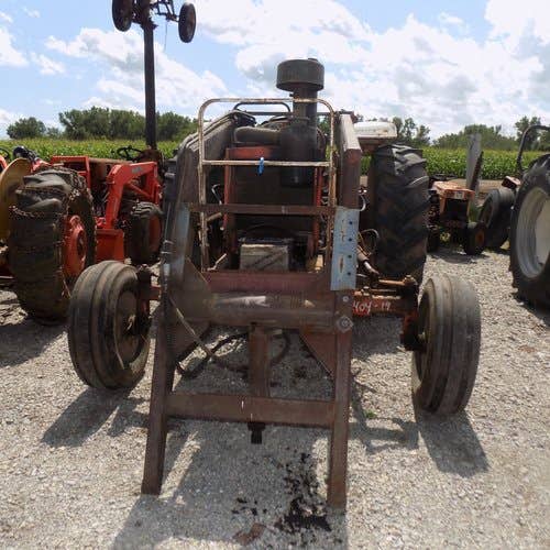 Used David Brown 1210 Tractor parts.