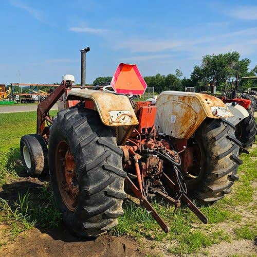 Used David Brown 1210 Tractor parts.