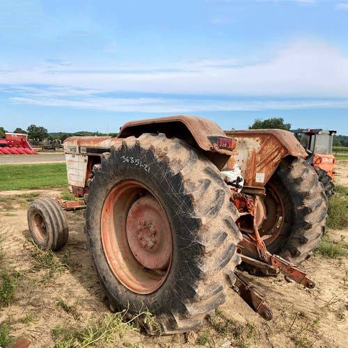 Used David Brown 1410 Tractor parts.