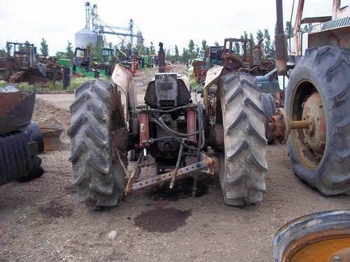 Used David Brown 885 Tractor parts.