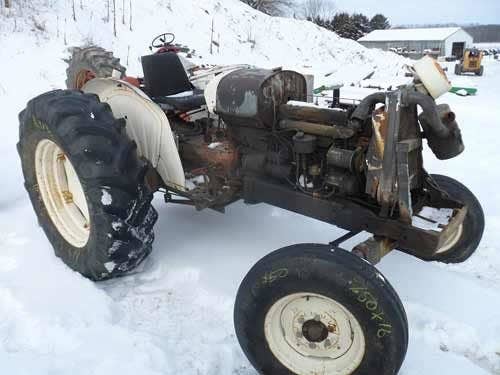 Used David Brown 990 Tractor parts.