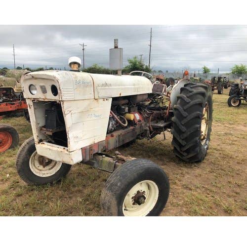 Used David Brown 990 Tractor parts.