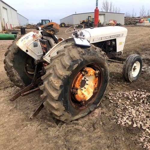 Used David Brown 990 Tractor parts.