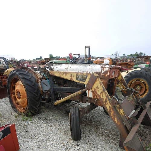 Used David Brown 990 Tractor parts.