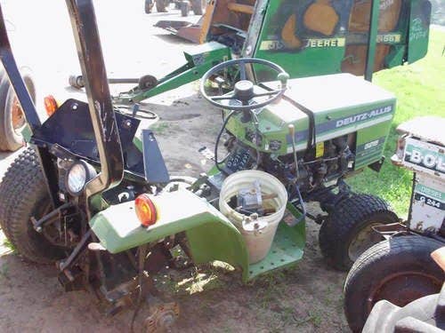 Used Deutz 5215 Tractor parts.