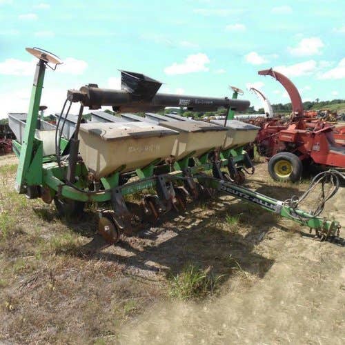 Used Deutz Allis 385 Planter Parts