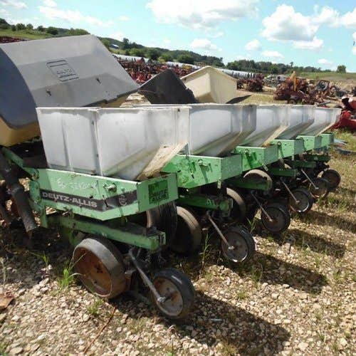 Used Deutz Allis 385 Planter Parts