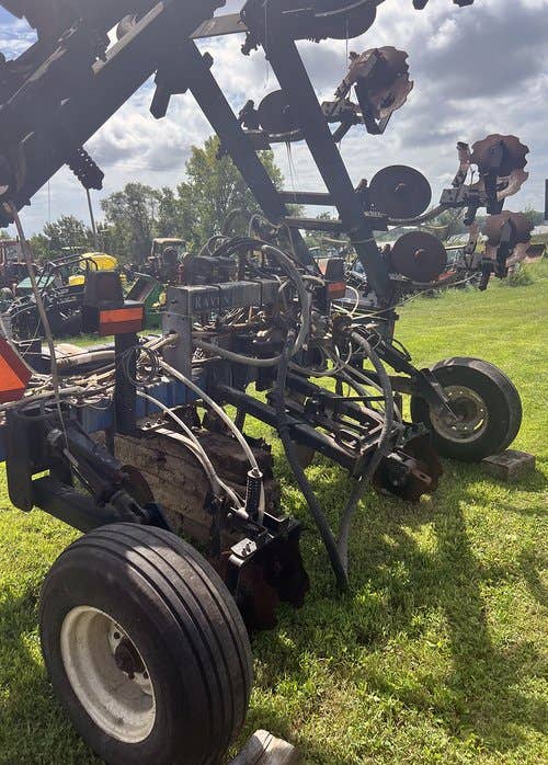 Used DMI 3300 Tillage parts.