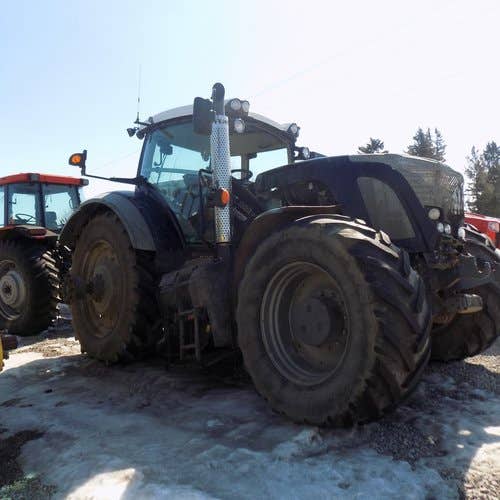 2011 Used Fendt 933 Vario Tractor parts.