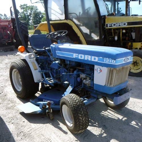 Used Ford 1210 Tractor parts.