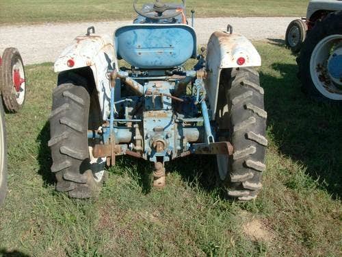 Used Ford 1300 Tractor parts.