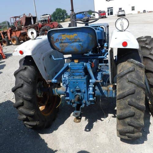 Used Ford 1300 Tractor parts.
