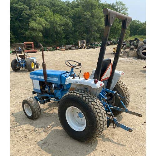 Used Ford 1510 Tractor parts.