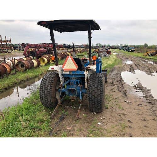 Used Ford 1520 Tractor parts.