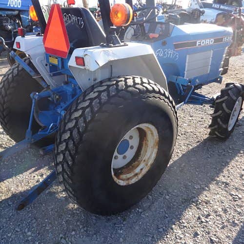 Used Ford 1520 Tractor parts.