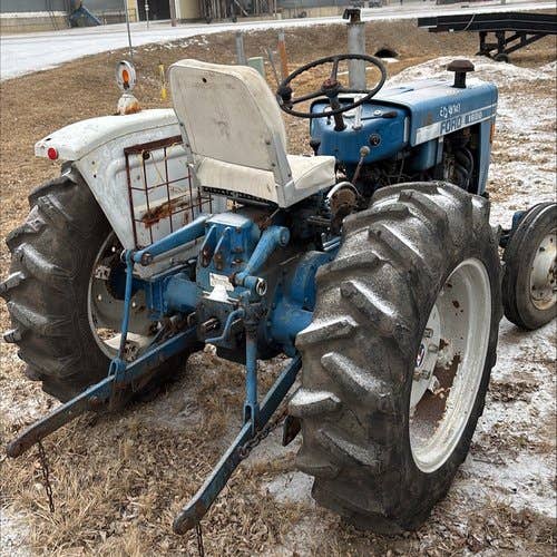 Used Ford 1600 Tractor parts.