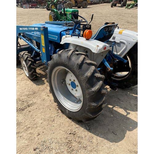 Used Ford 1710 Tractor parts.