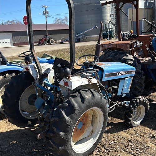 Used Ford 1715 Tractor parts.
