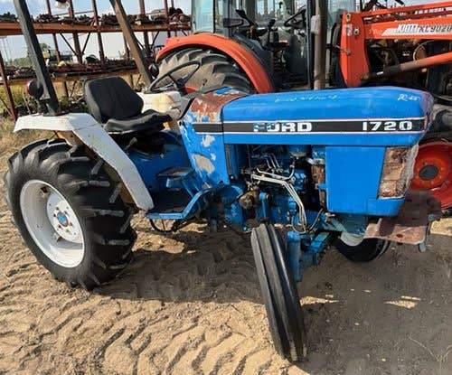 Used Ford 1720 Tractor parts.