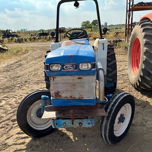 Used Ford 1720 Tractor parts.