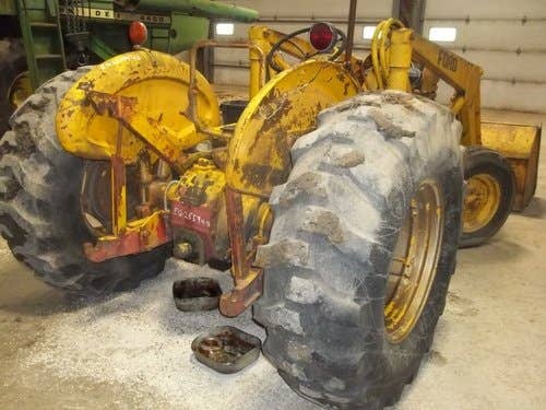 Used Ford 1871 Tractor parts.